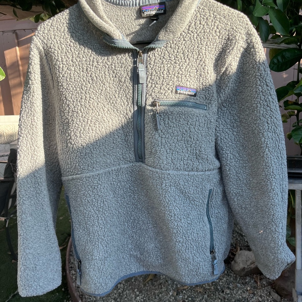 Patagonia Gray Fleece Sweatshirt - Picture 1 of 5
